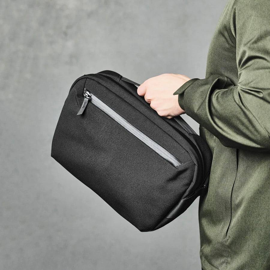 Alpaka Go Sling Bag - Axoflux Black