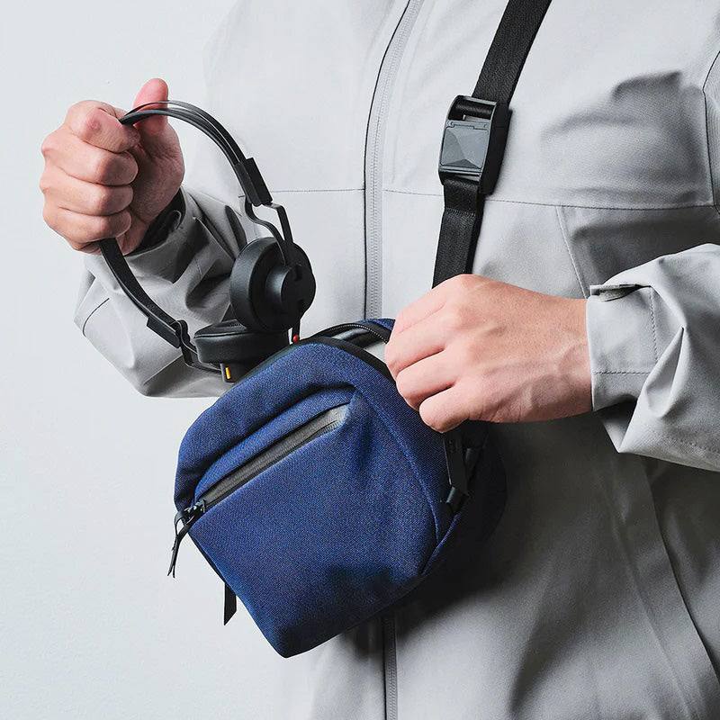 Go Sling Bag Nano - Axoflux Blue