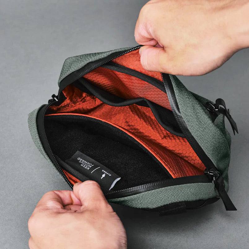 Alpaka Go Sling Bag Nano - Axoflux Grey