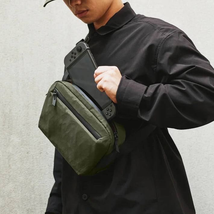 Alpaka Go Sling Mini - Dark Green VX21