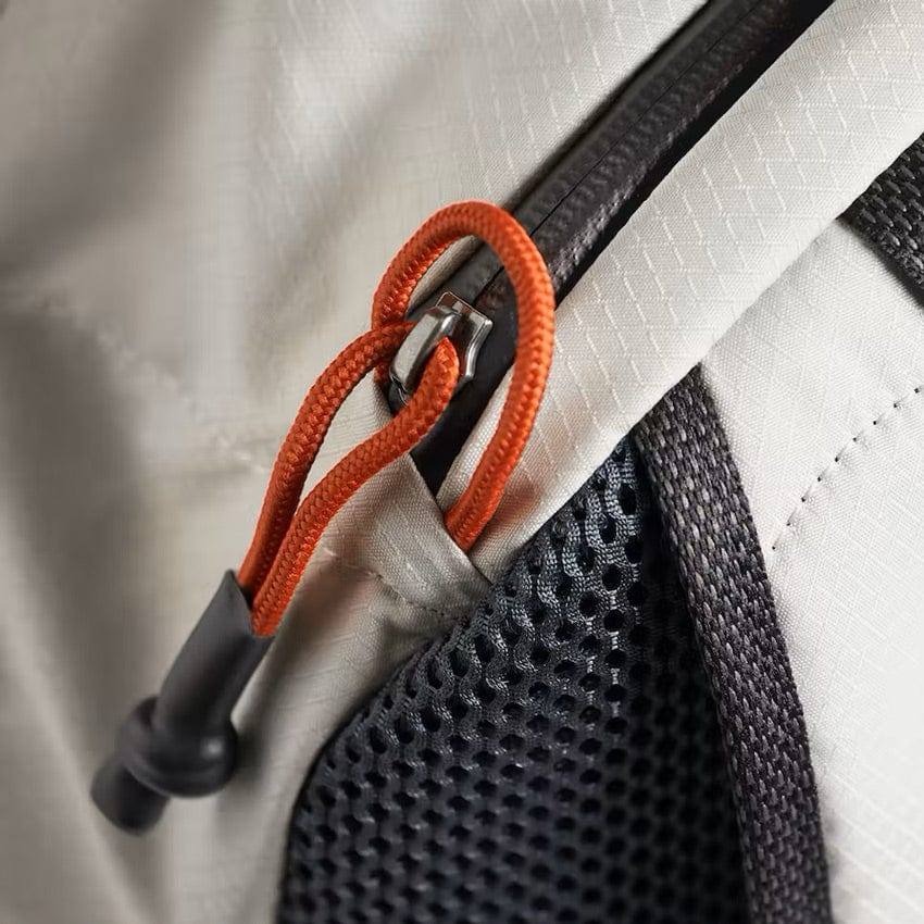 Bellroy Lite Daypack - Chalk