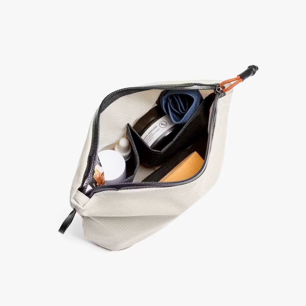 Bellroy Lite Pouch Duo - Chalk