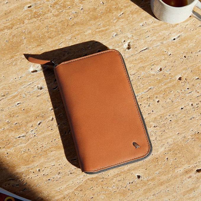 Bellroy Travel Folio Second Edition - Caramel