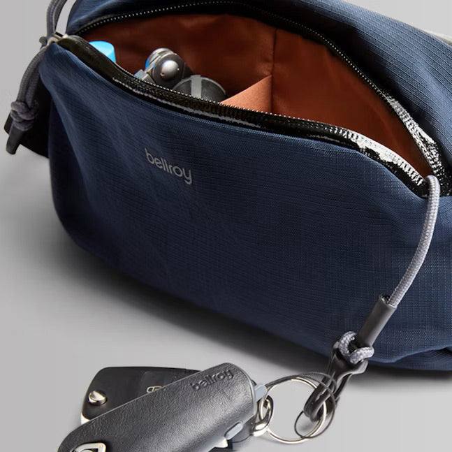 Bellroy Venture Ready Sling 2.5L - Nightsky