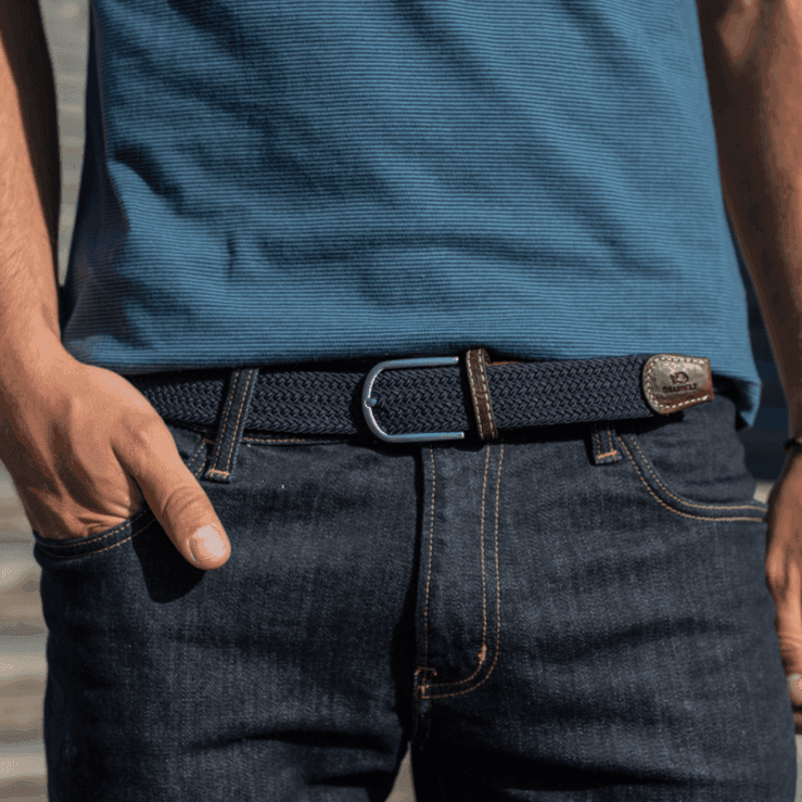 Men's Classic V-Buckle Design Belt