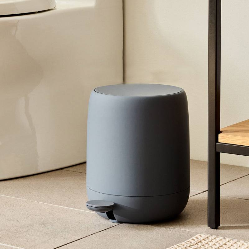 Blomus Germany Sono Pedal Bin Small - Magnet