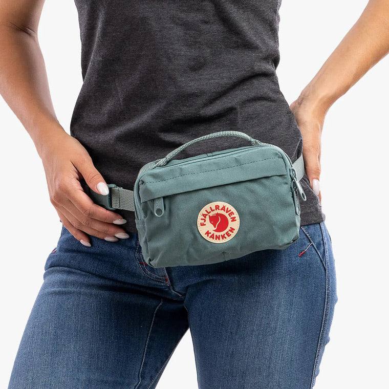 Kanken Hip Pack Frost Green1