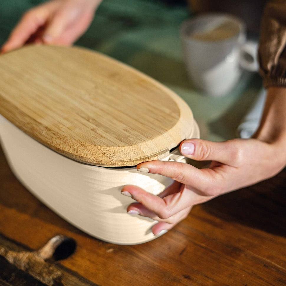 Guzzini Italy Tierra Bread Box With Board Large - Clay