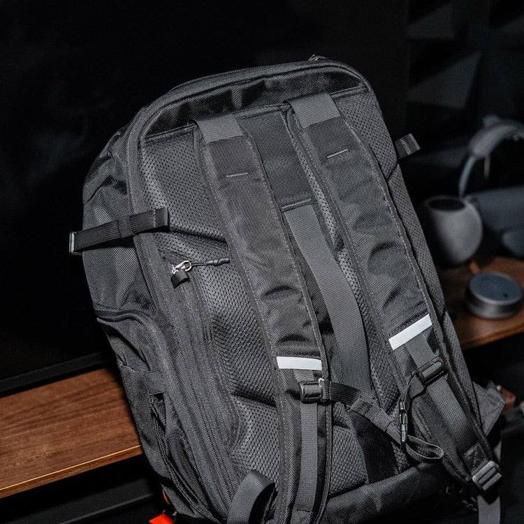 Inateck Carry On Travel Backpack 38L - Black
