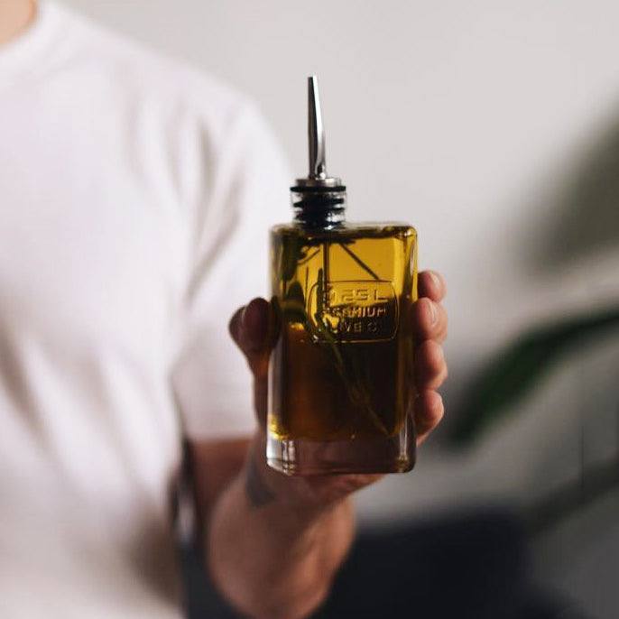 Luigi Bormioli Optima Oil Bottle with Pourer