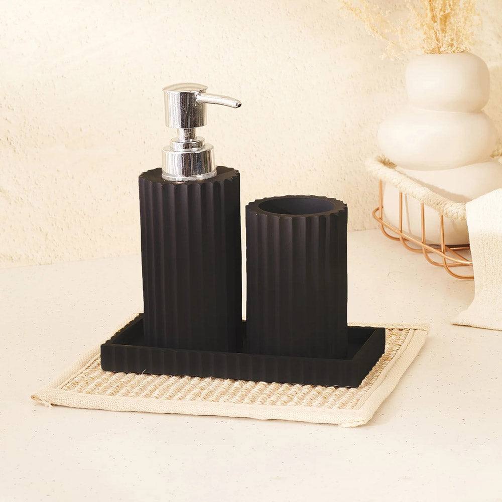 Mason Home Fluted Bathroom Set - Black