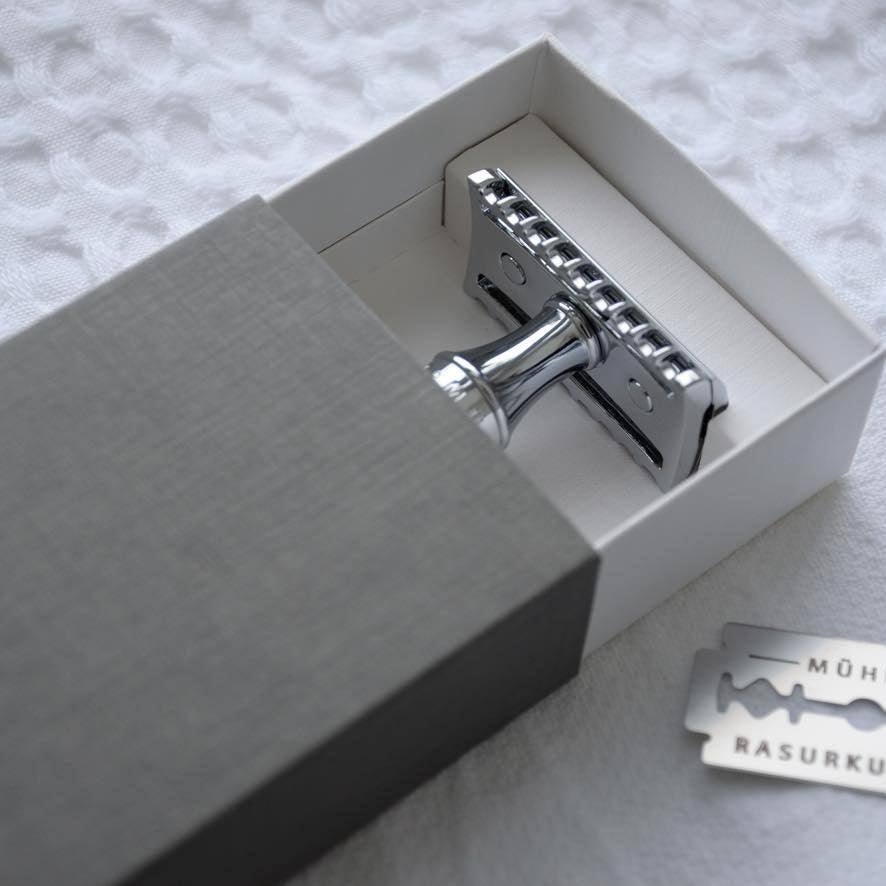 Muhle Germany Vivo Safety Razor - Plum Wood