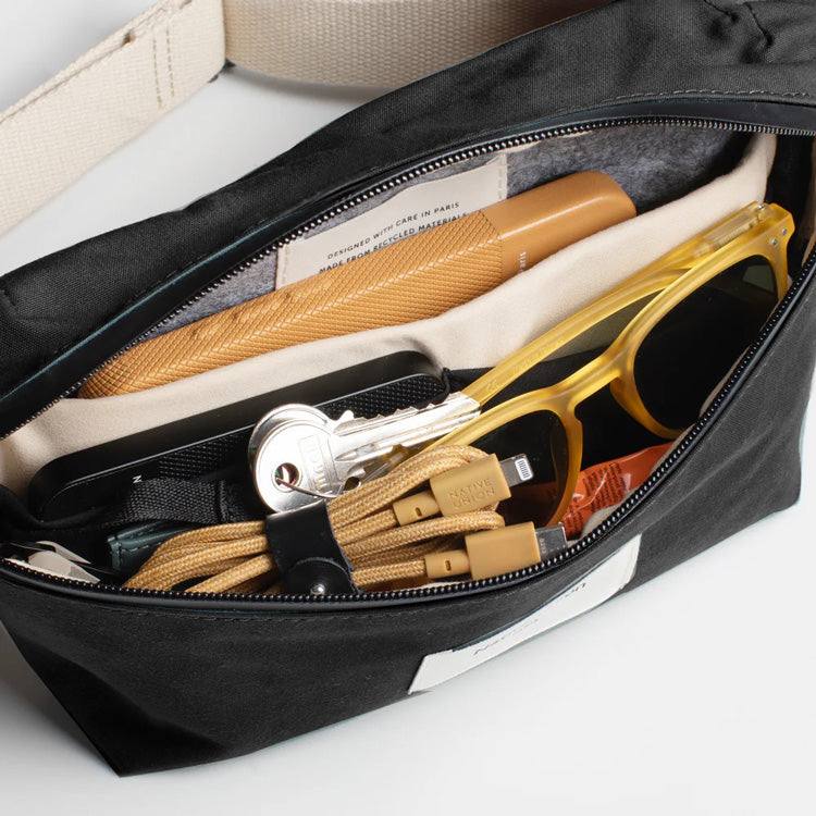 Native Union WFA Crossbody Pouch - Black