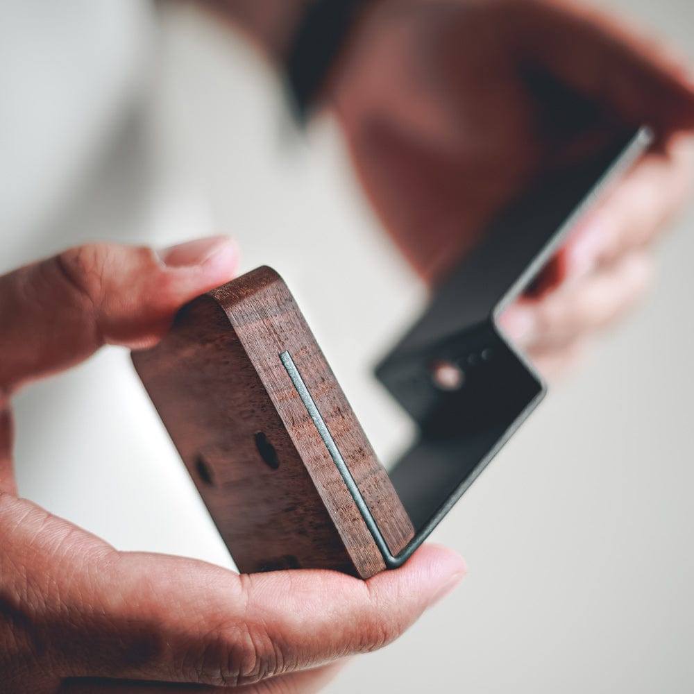 NOOE Hands-On Mobile Stand - Walnut