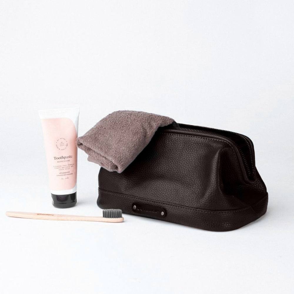 Outback Athens Toiletry Bag - Brown