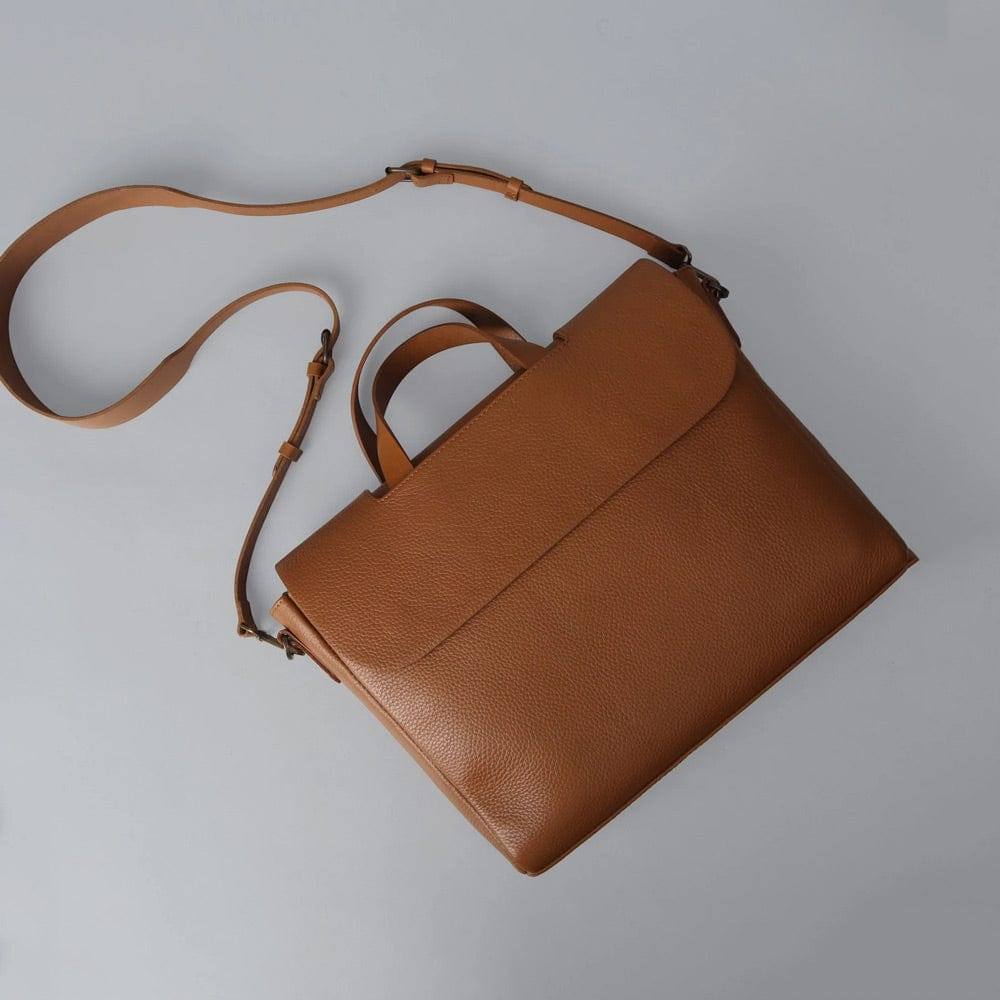 Outback Muse Leather Briefcase - Tan