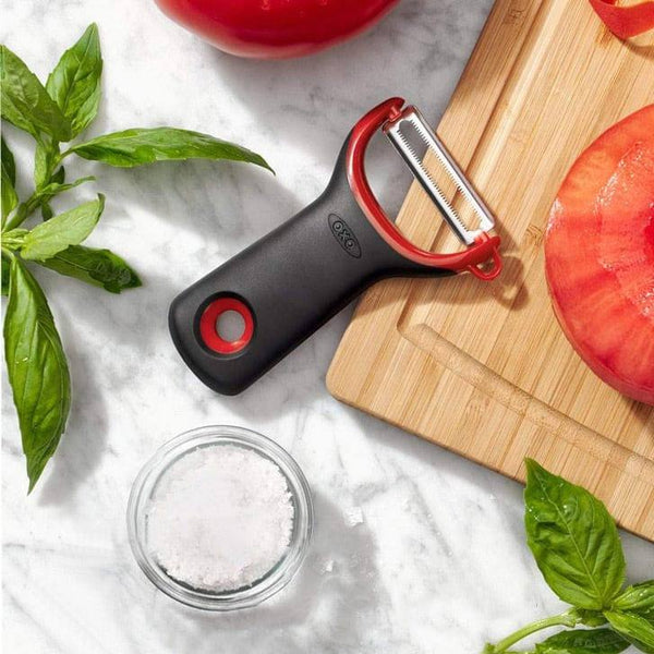 OXO Good Grip Serrated Fruit Peeler - 7 1/2L