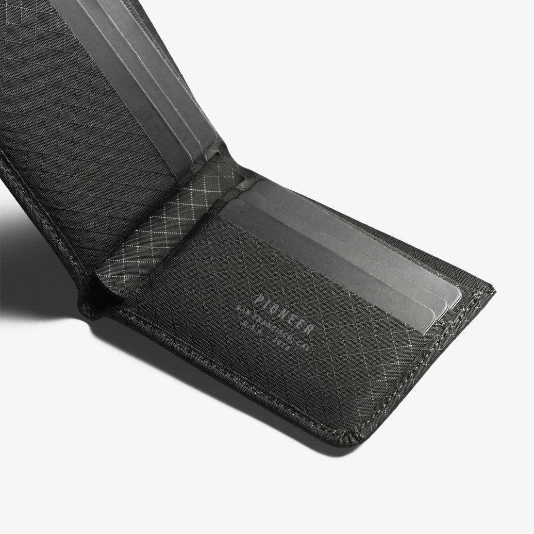 Pioneer Division Billfold Wallet - Forest RFID