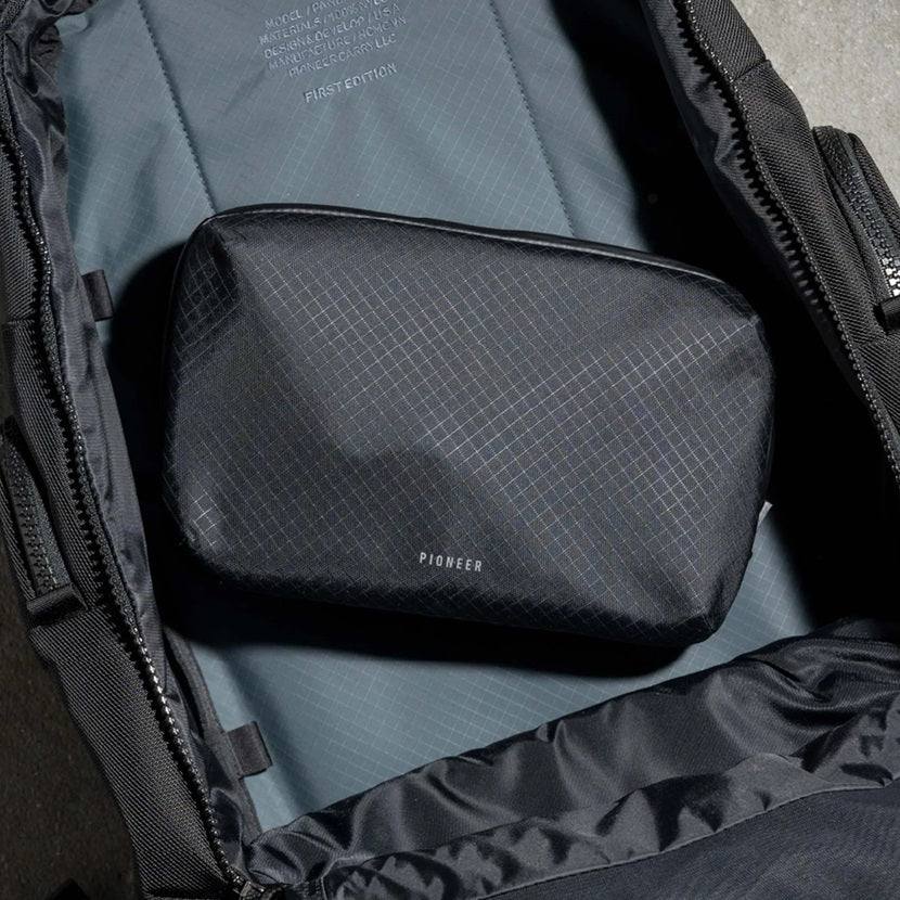 Pioneer Global Travel Pouch XL - Onyx