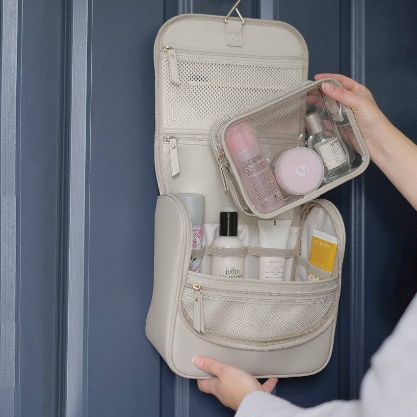 Stackers London Hanging Travel Washbag Large - Oatmeal