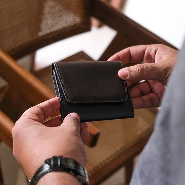 The Postbox Capsule Wallet 2.0 - Dark Tan