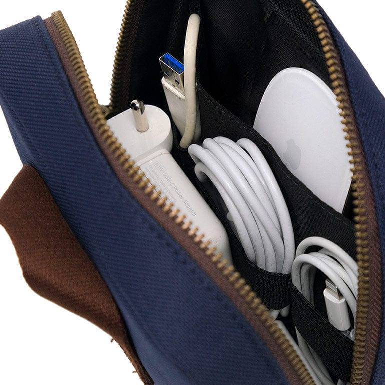 The Postbox Mavi Tech Kit - Oxford Blue