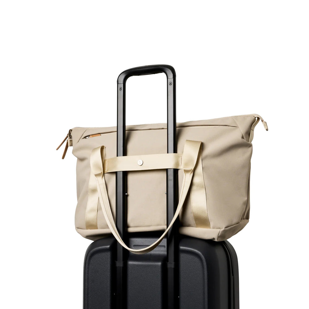 Classic Getaway Bag 28L - Tahini