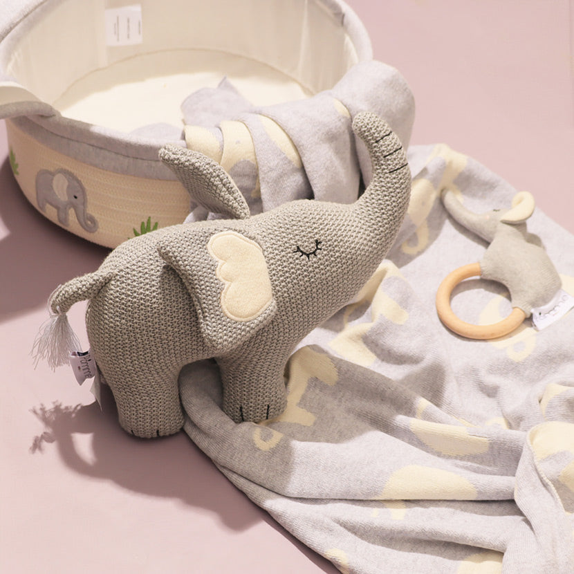 4-Piece Gift Basket - Grey Elephant