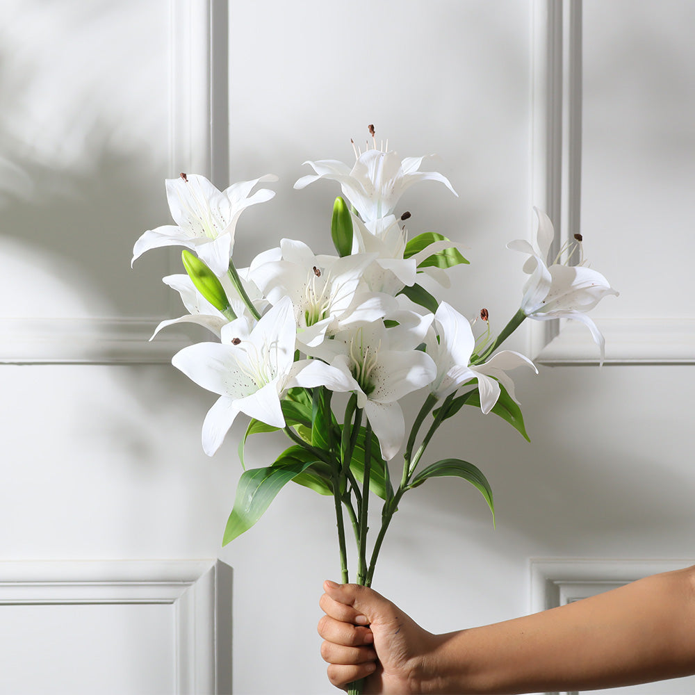 Lily Faux Bunch - White