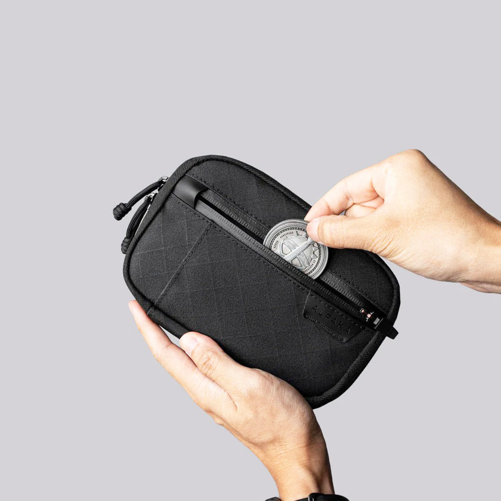 Admin Pouch Pro - Axogrid Black