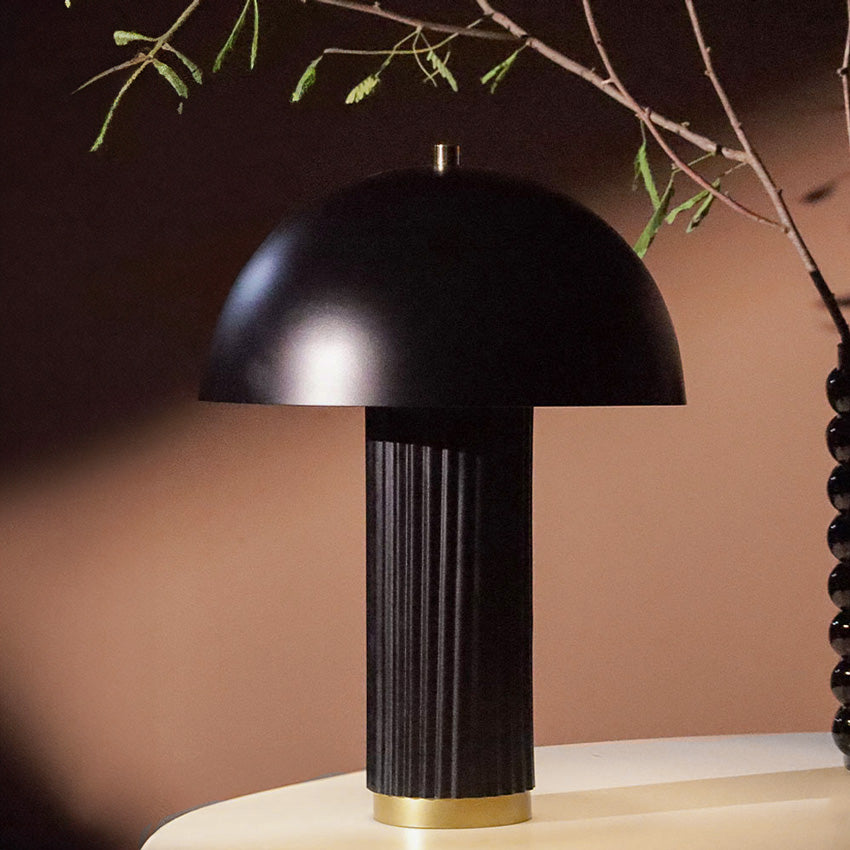 Amden Ribbed Table Lamp Large - Black Gold
