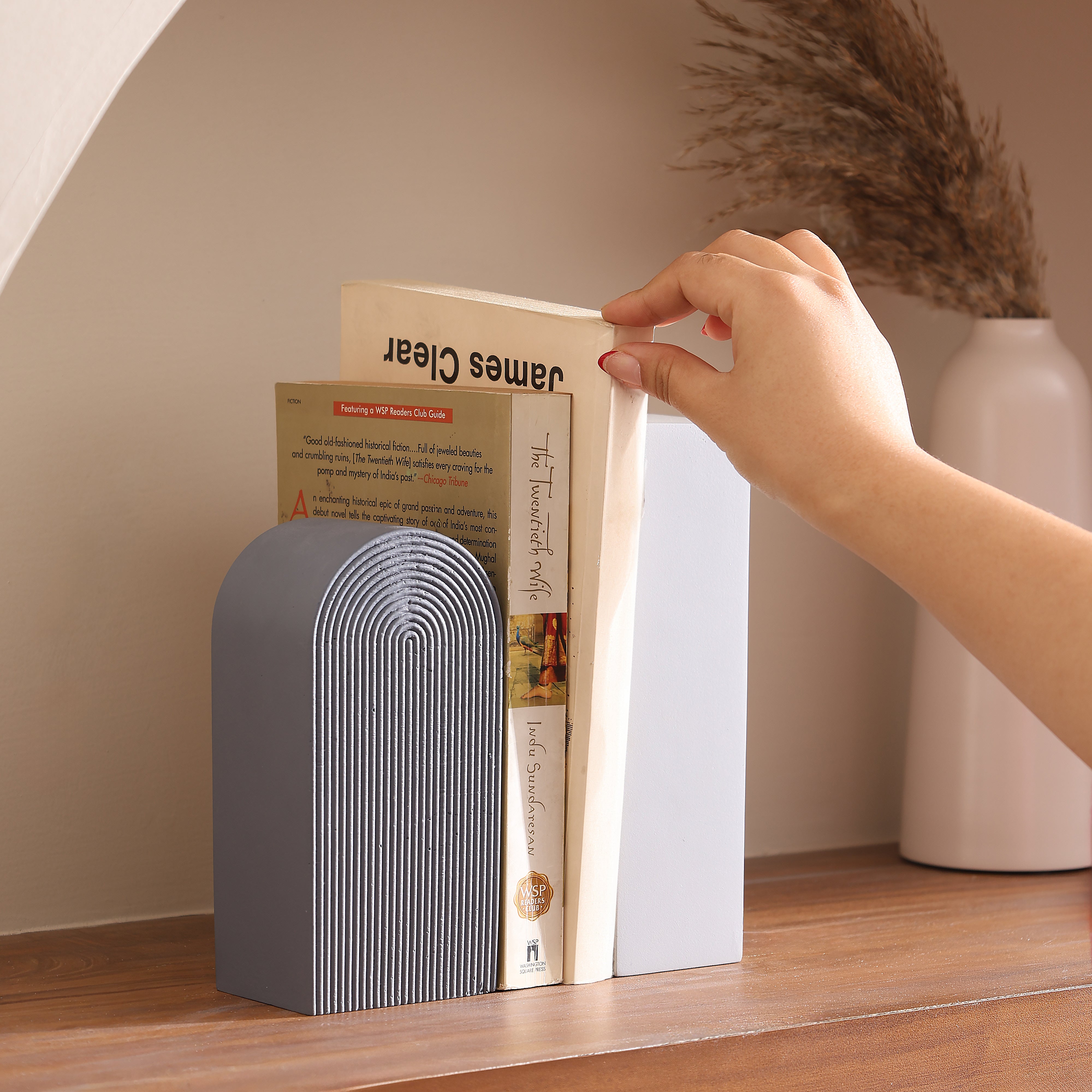 Arched Concrete Bookends, Set of 2 - Grey