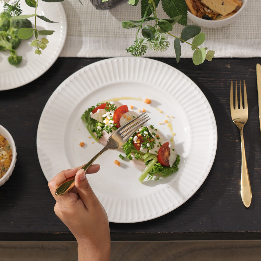 Aria Ceramic Dinner Plate - White