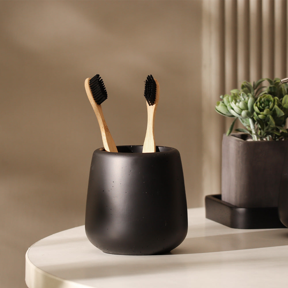 Asher Toothbrush Tumbler - Black