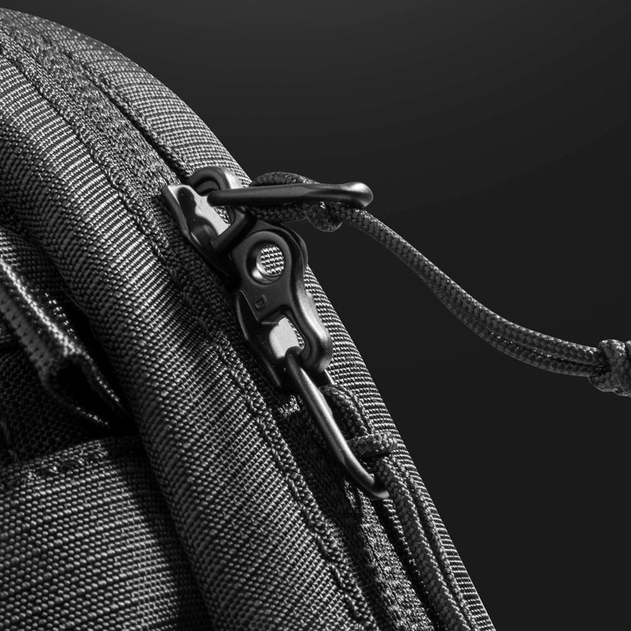Aviator Travel Crossbody Bag - Black