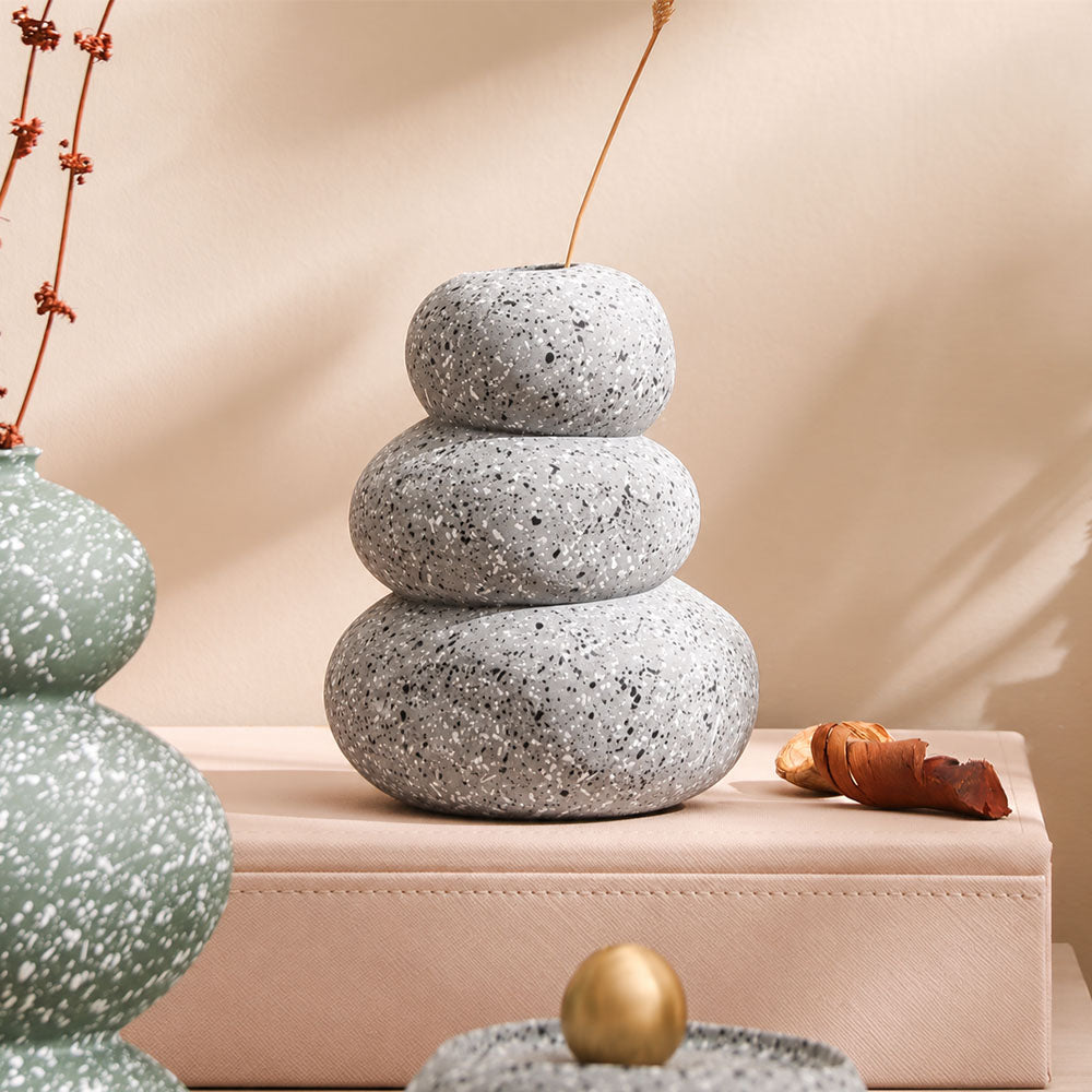 Avon Concrete Vase Small - Speckled Grey