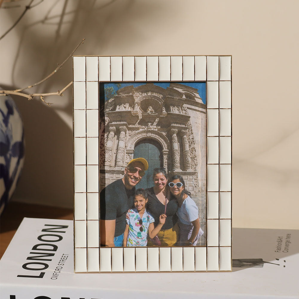 Blaine Photo Frame Medium - White Gold