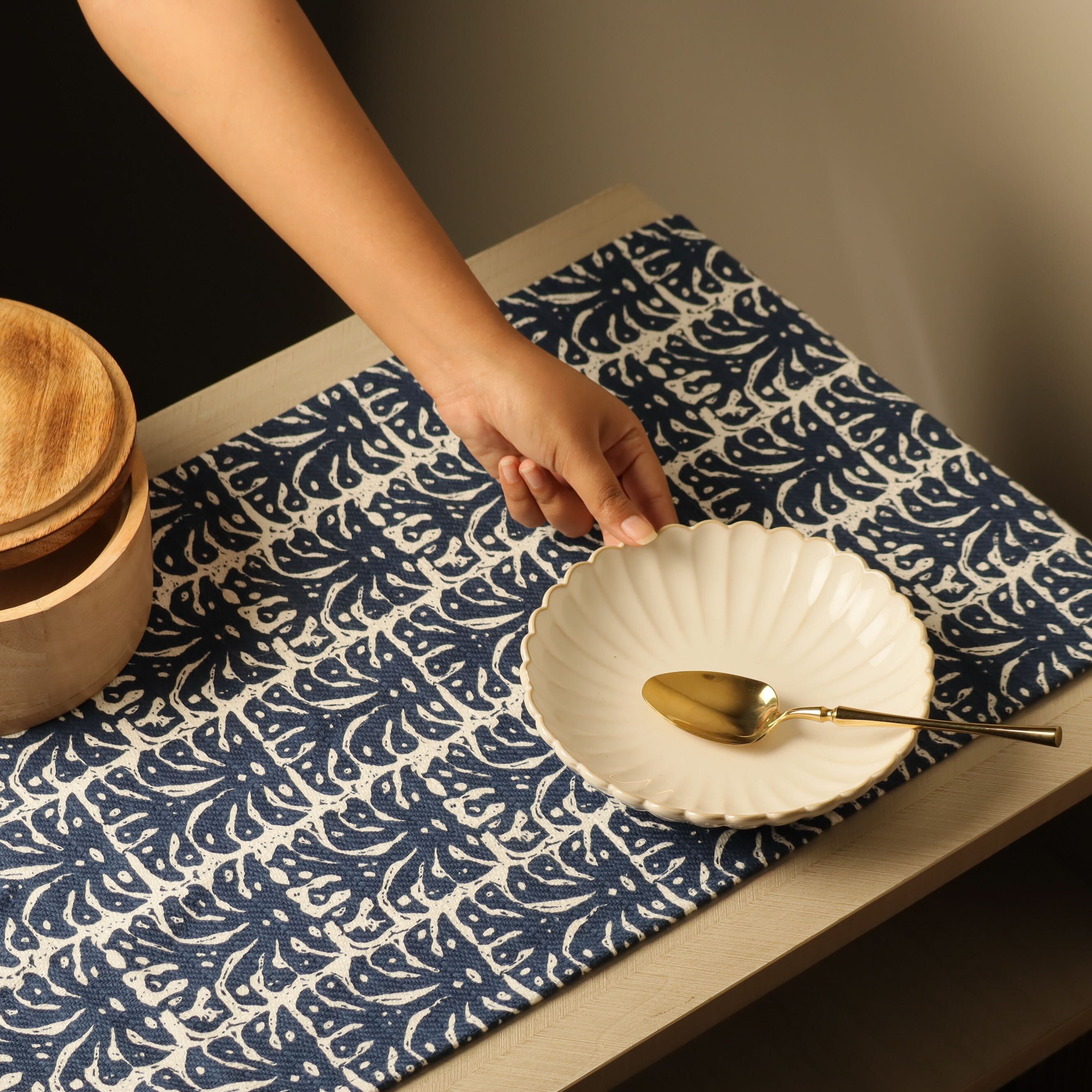 Botanical Table Runner - Navy White