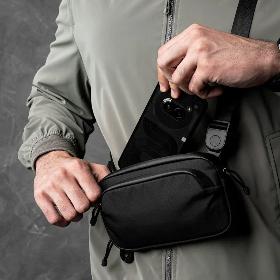 Bravo Passport Pouch - Axoflux Black