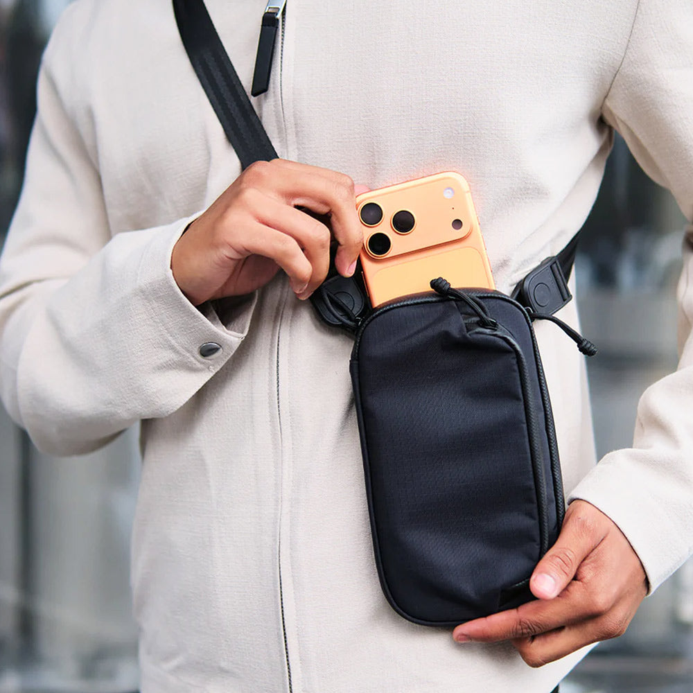 Bravo Passport Pouch - Axoflux Black