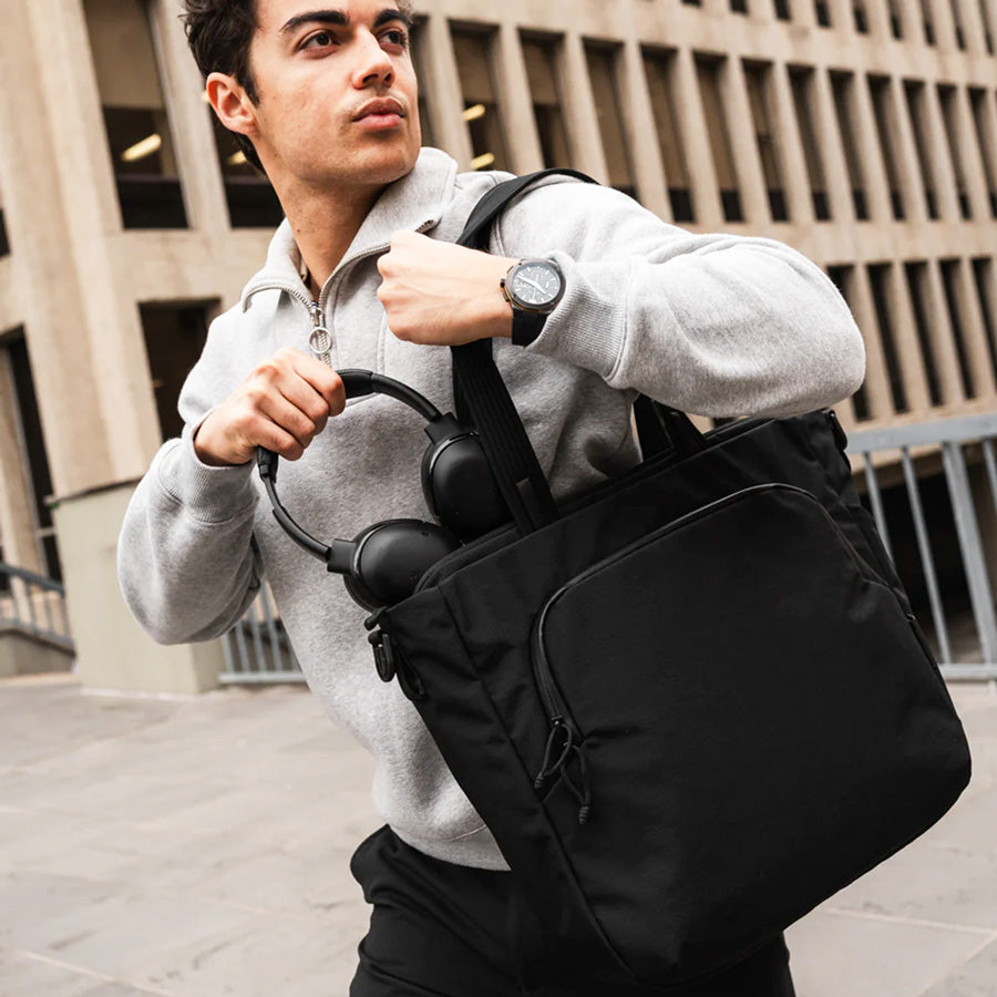 Bravo Tote V2 - Axoflux Black