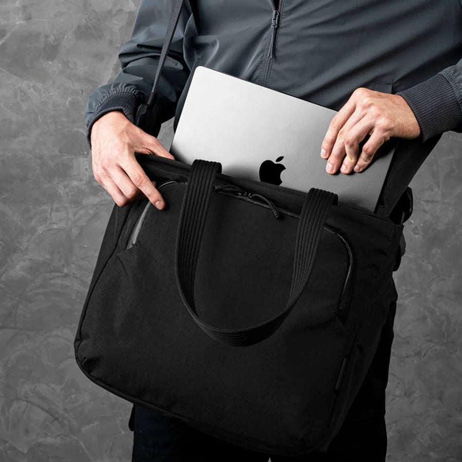 Bravo Tote V2 - Axoflux Black