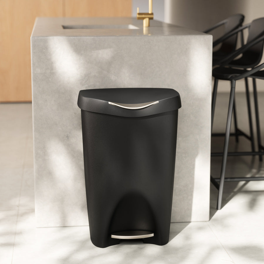 Brim Step Trash Can 50L - Black Nickel