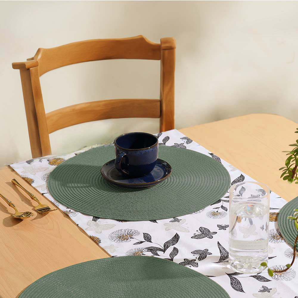 Bueno Round Placemats, Set of 4 - Green