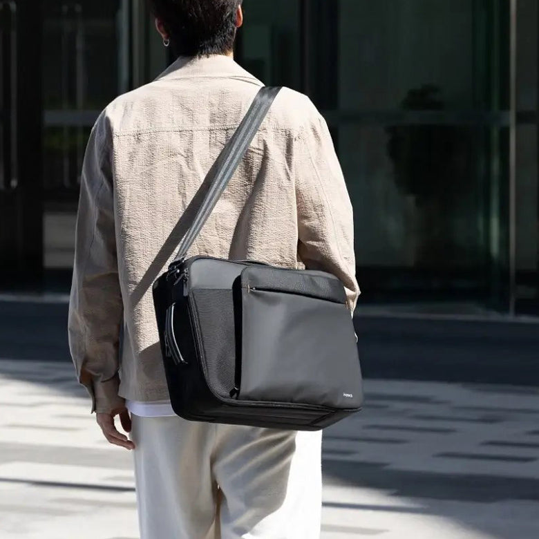 Business Travel Backpack 17L - Black