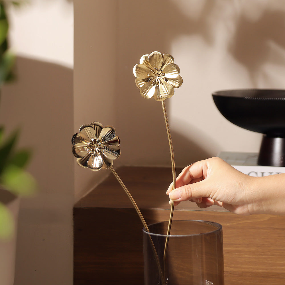 Buttercup Iron Vase Filler Stick - Gold