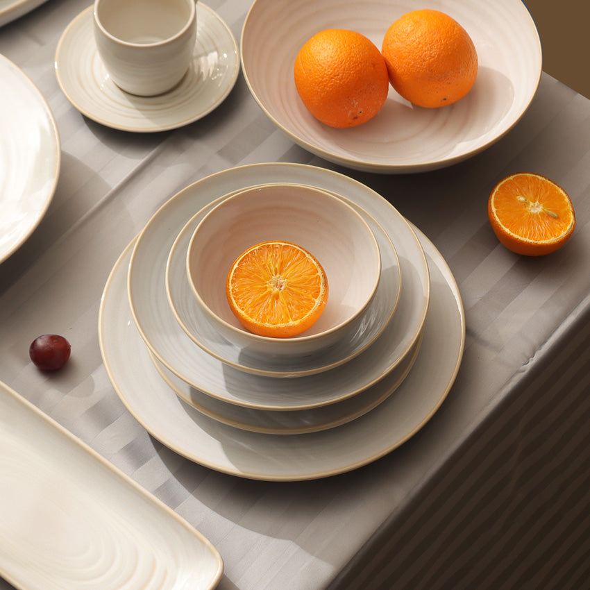 Café RT Medium Bowl - Greyish White
