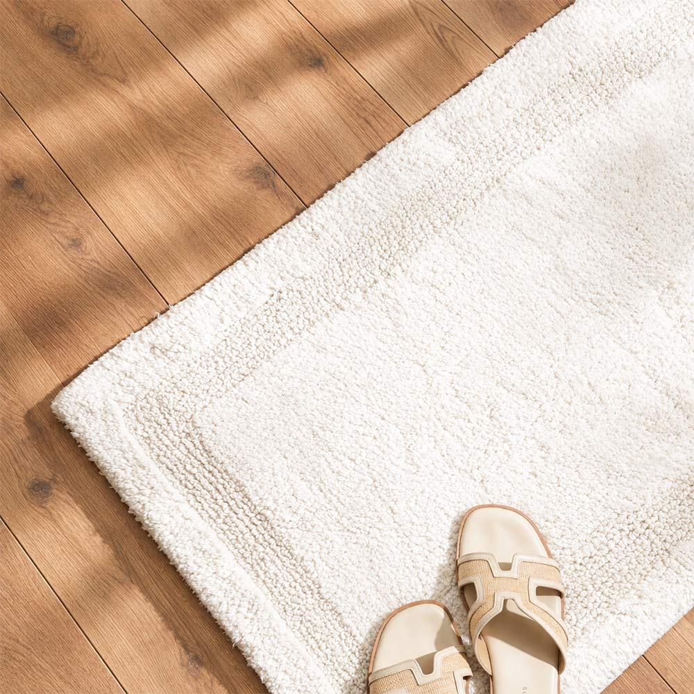 Camille Reversible Handloom Bathmat - Ivory