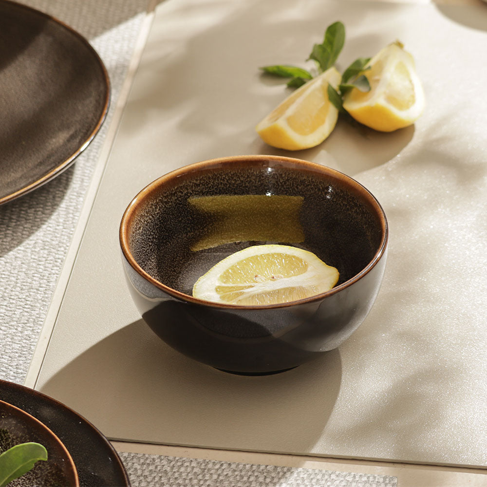 Caspian Medium Bowl - Speckled Clove