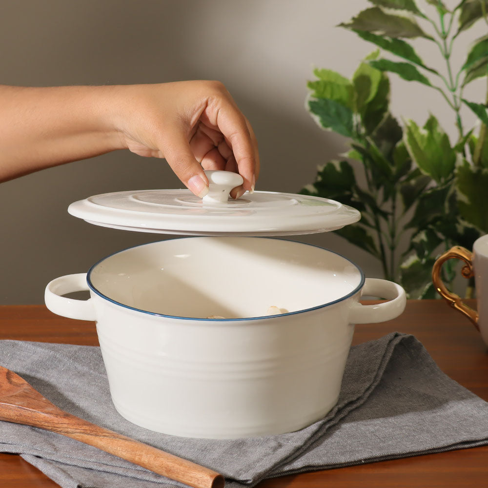 Ceramic Serving Pot With Lid Large - White